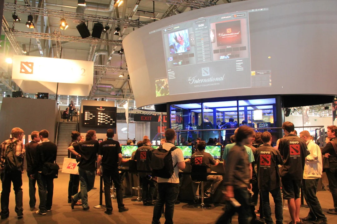 Players and fans around the stage at The International Dota 2 tournament