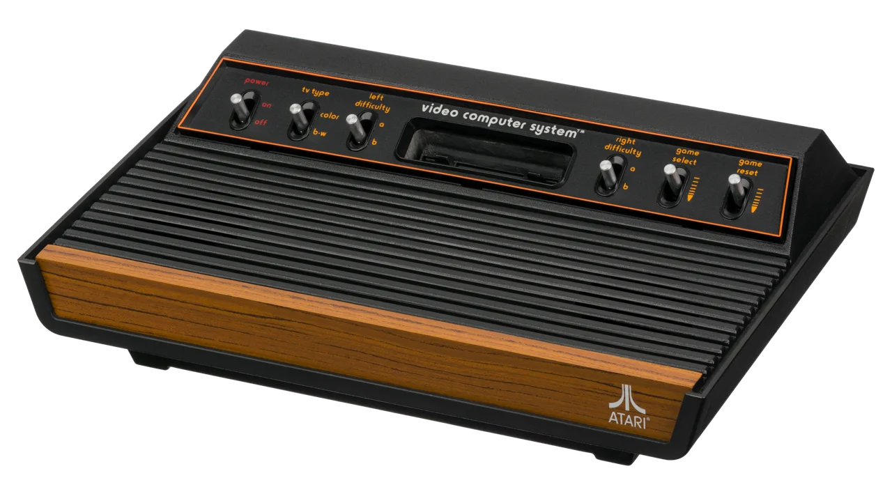 The original 1977 Atari Video Computer System, the six-switch Heavy Sixer model